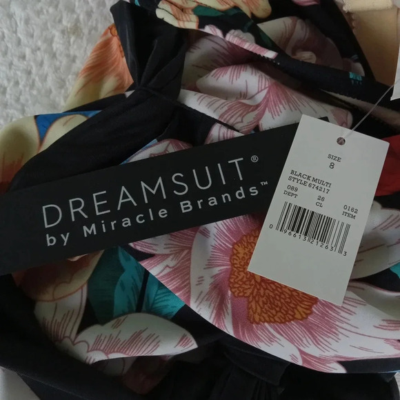Dreamsuit Swimsuit Size 8 Black Floral Mircle Brands One Piece Slimming Control - Picture 12 of 16